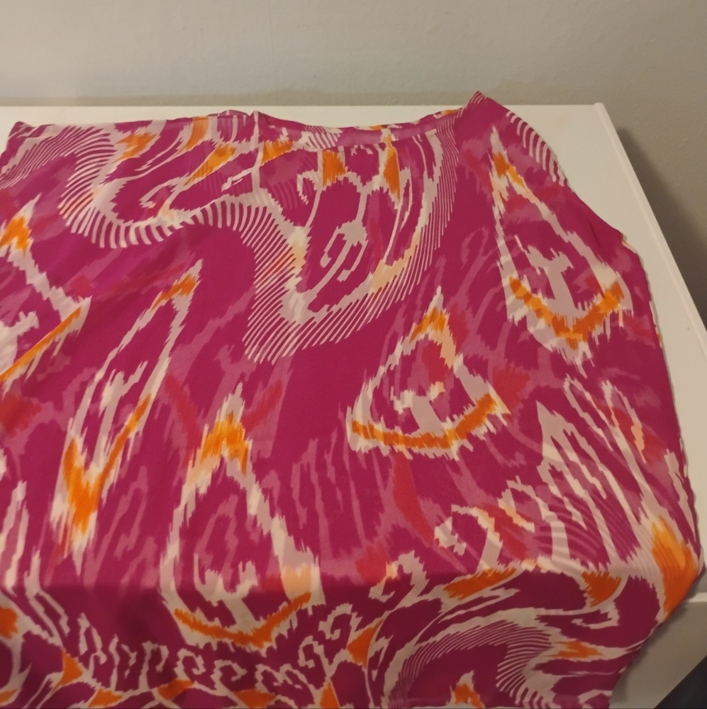 Vibrant Pink and Orange Patterned Fabric